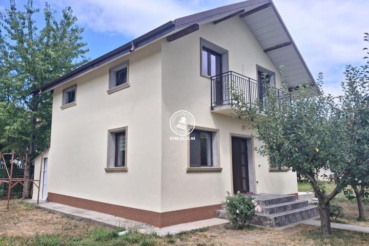 Vila de vanzare Valea Lupului