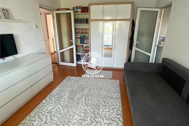 Apartament 2 camere semidecomandat Alpha Bank Pacurari