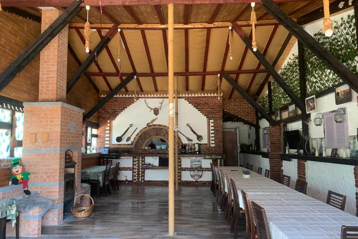 CABANA LA NAȘU – POIENI IAȘI - PROPRIETATE TURISTICĂ DE VÂNZARE - COMISION 0%
