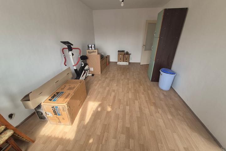 Apartament 2 camere decomandat zona Galata - Iasi