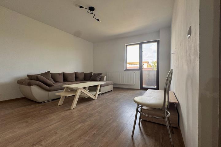 Apartament cu 2 camere decomandat – Valea Adâncă
