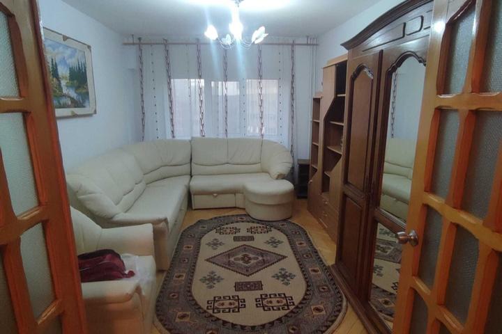 Apartament cu 3 camere Zona CUG, Rond Vechi