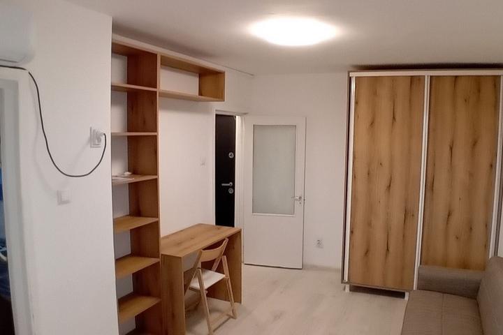 Garsoniera Zona Podu Ros – foto 2