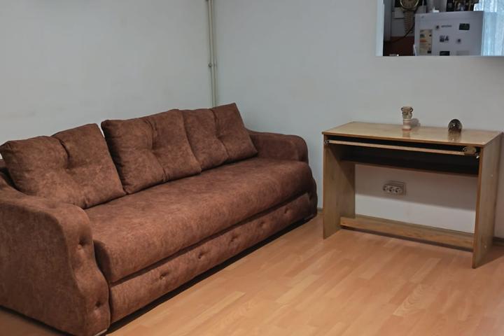 Apartament cu 2 camere – Gara Nicolina | 50 mp | Mansardă | Mobilat și utilat