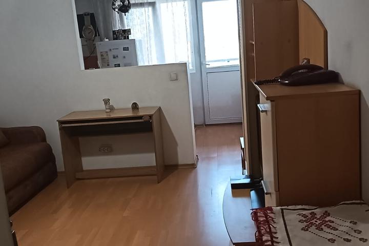 Apartament cu 2 camere – Gara Nicolina | 50 mp | Mansardă | Mobilat și utilat – foto 2