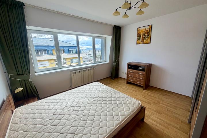 Apartament 2 camere, Canta, decomandat – foto 3