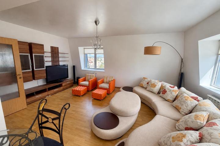 Apartament 2 camere, Canta, decomandat