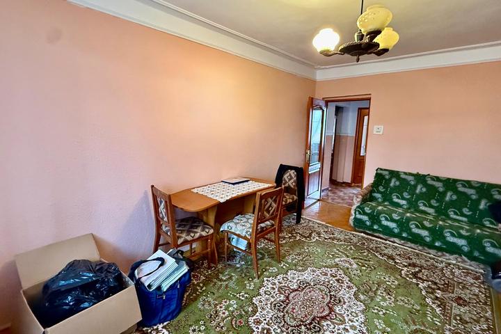 Apartament cu 3 camere decomandat in Alexandru cel Bun – foto 3