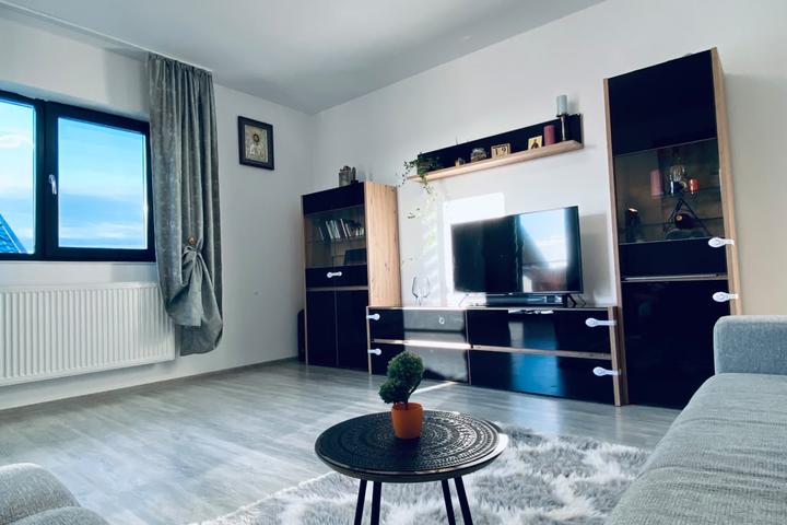 Apartament cu 2 camere Valea Lupului 67 mp – foto 2