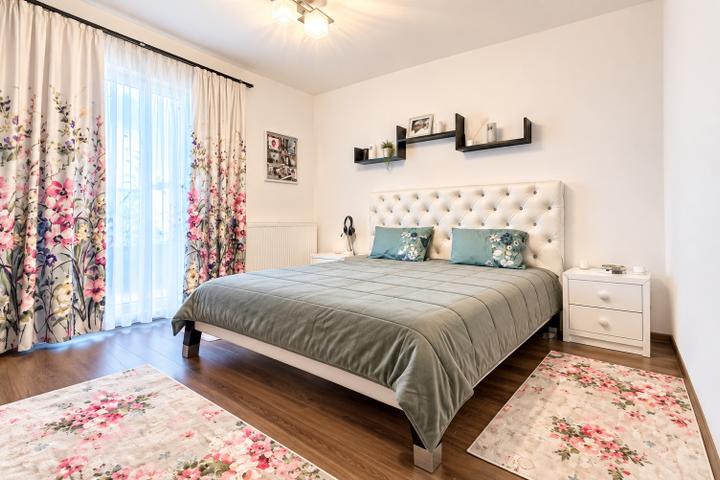 Apartament 3 camere 83 mp Rond Pacurari -Rediu – foto 2