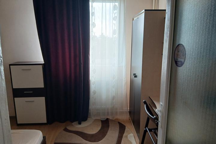 Apartament cu 2 camere Zona Tatarasi Flora