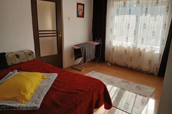 Casa cu 2 camere + curte, Zona Miroslava langa Family Market – foto 2