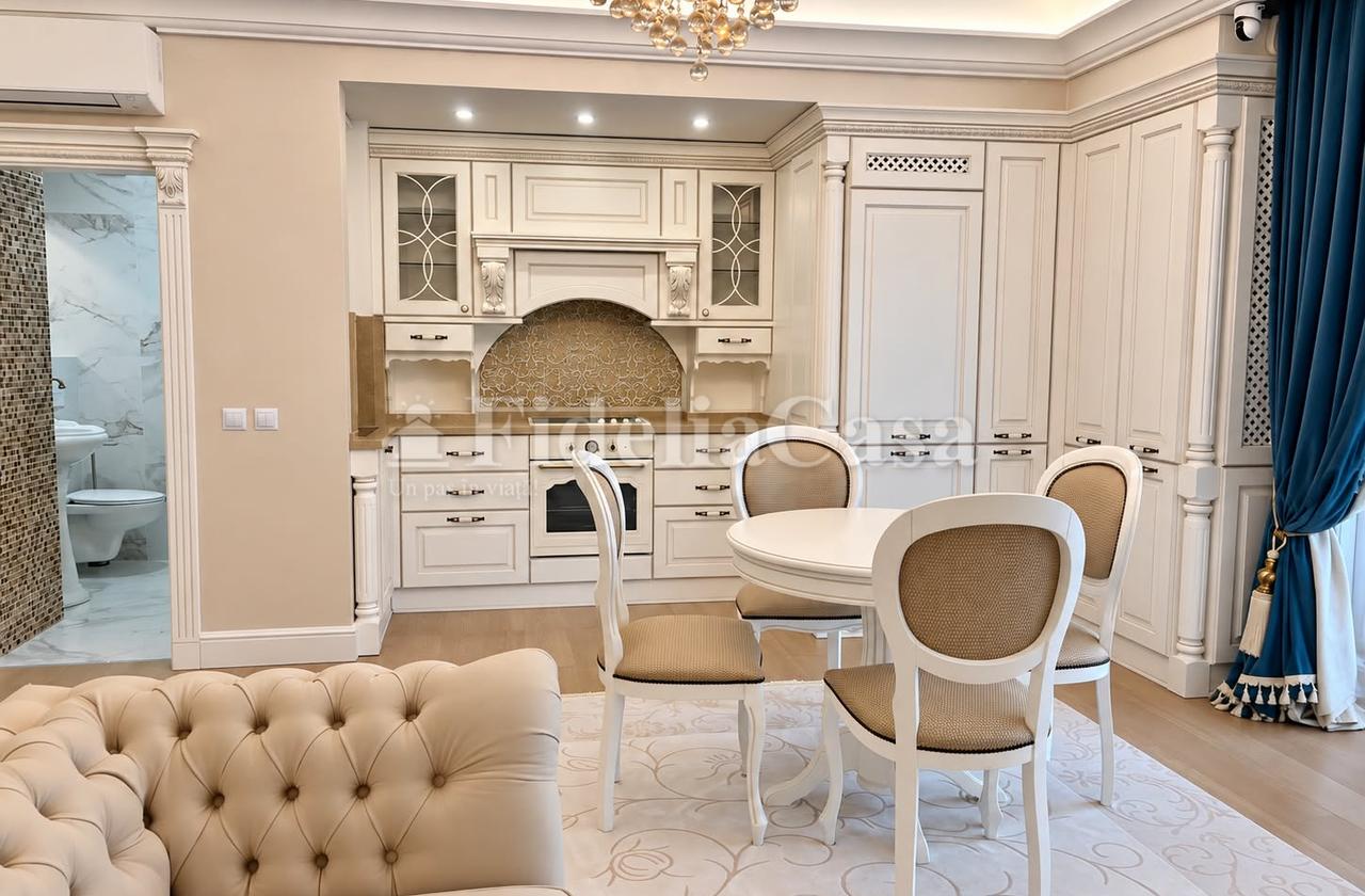 Apartament 3 camere de vanzare Centru - Sfantul Lazar