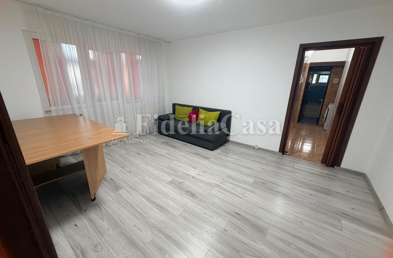 Apartament cu 3 camere Alexandru, etaj 3/4, mobilat și utilat