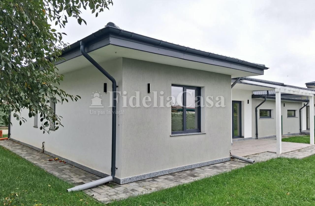 Duplex Plan Parter cu garaj- Breazu