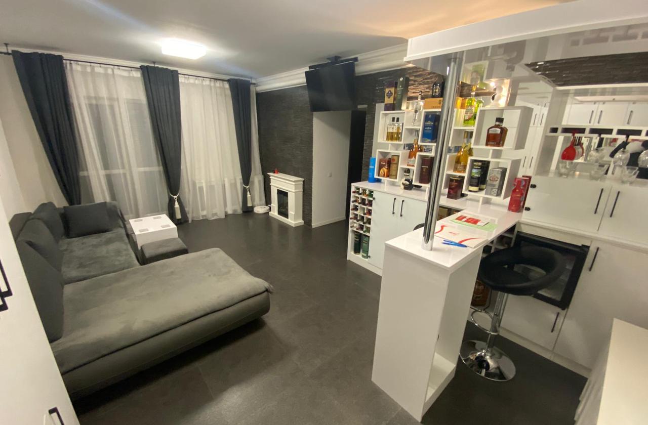 Apartament Nou 3 camere de vanzare Copou