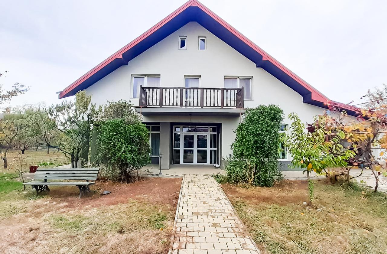 Vila de vanzare Valea Lupului