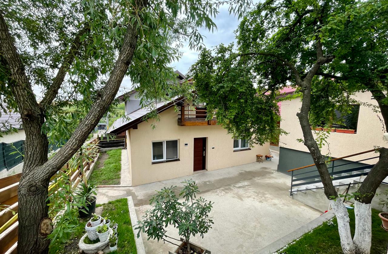 Vila de vanzare Valea Adanca