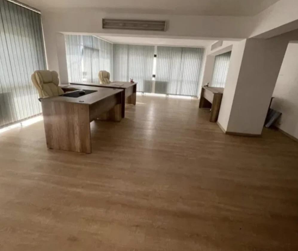 Spatiu comercial de inchiriat Centru