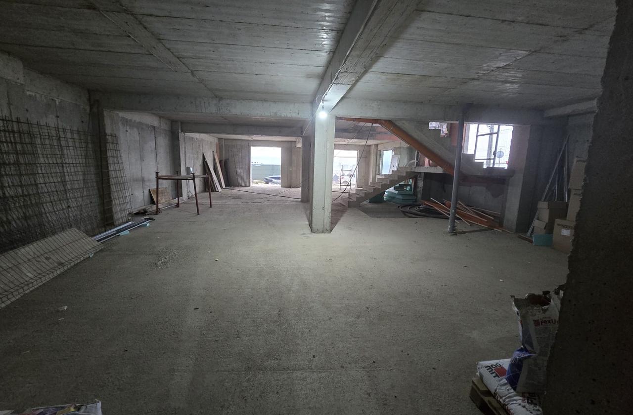 Spatiu comercial de vanzare Pacurari