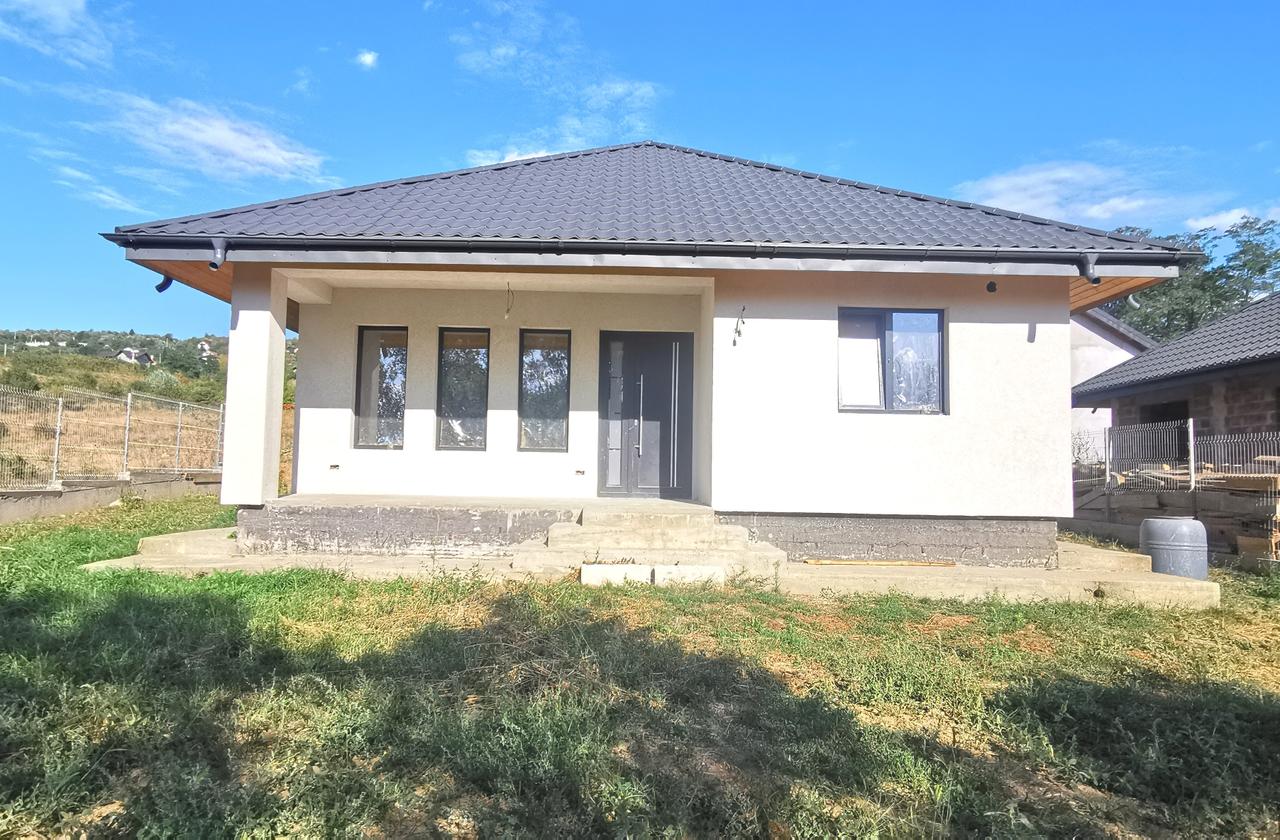 Vila de vanzare Iasi Barnova Pietrarie