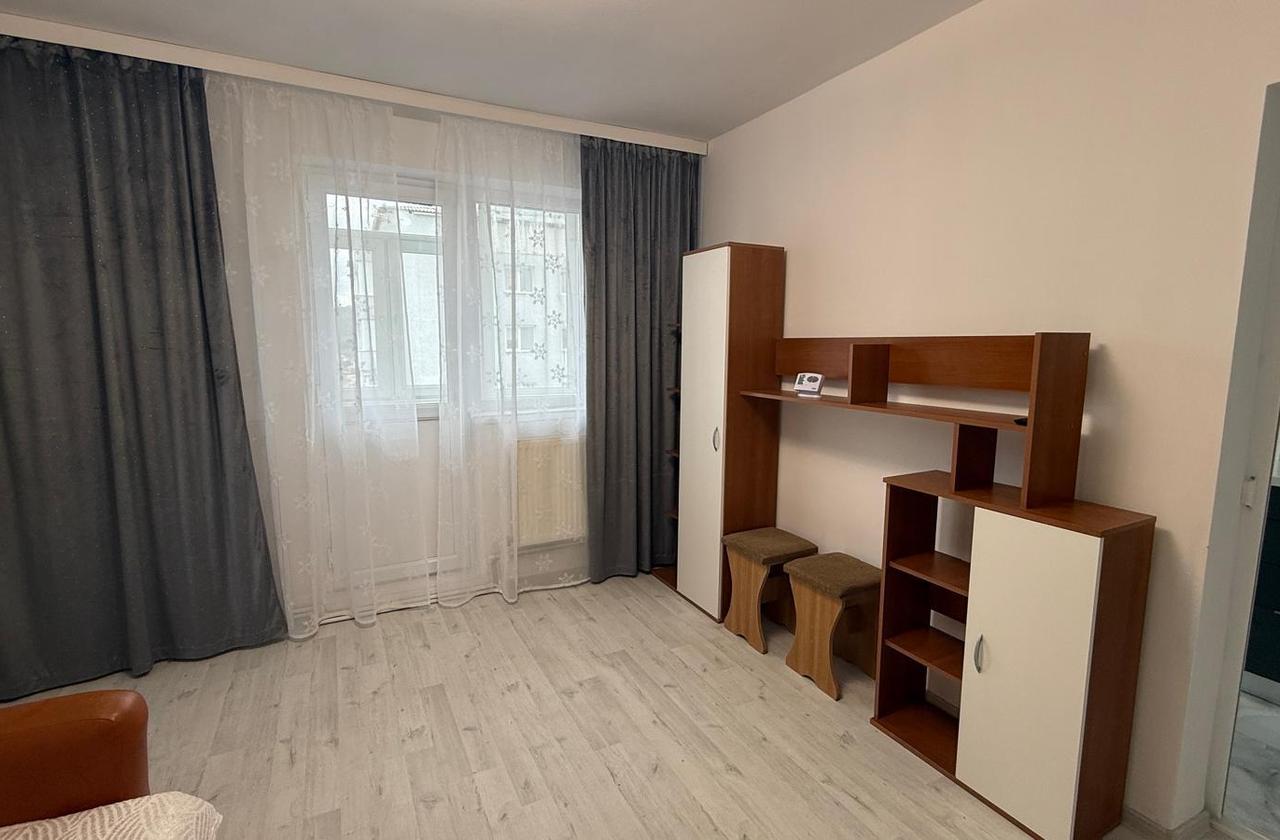 Apartament cu 2 camere de vanzare in Alexandru cel Bun
