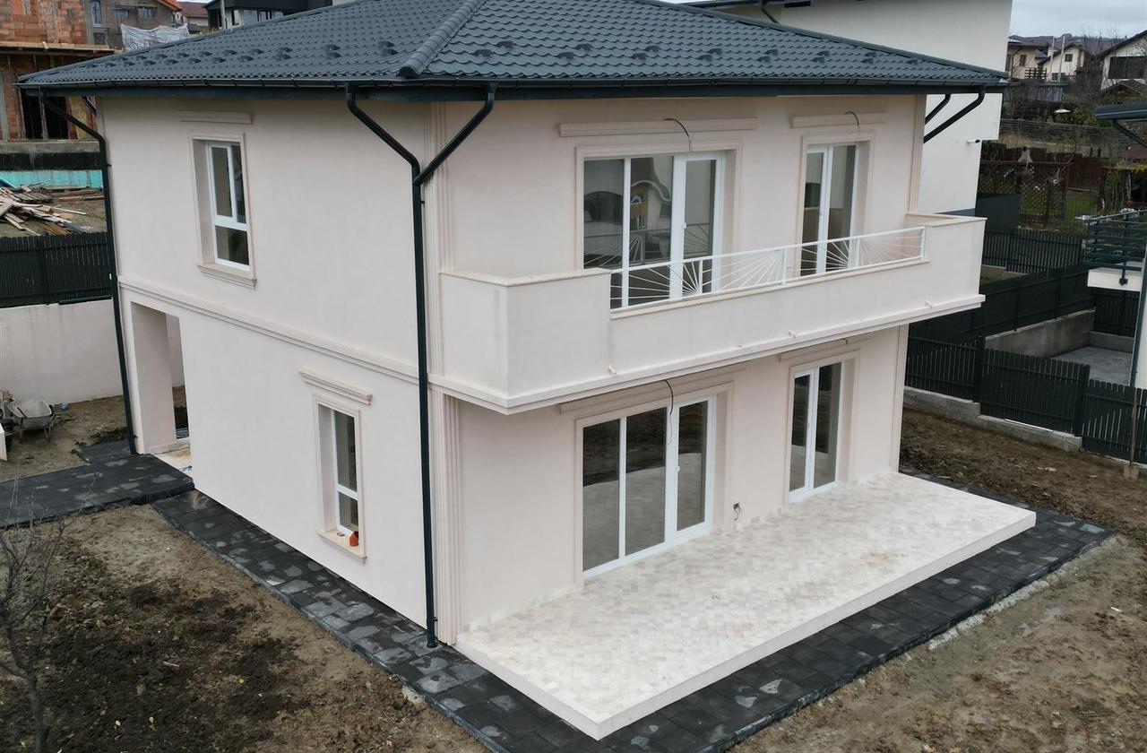 Vila P+1E 4 camere 560mp teren - Valea Lupului Iasi