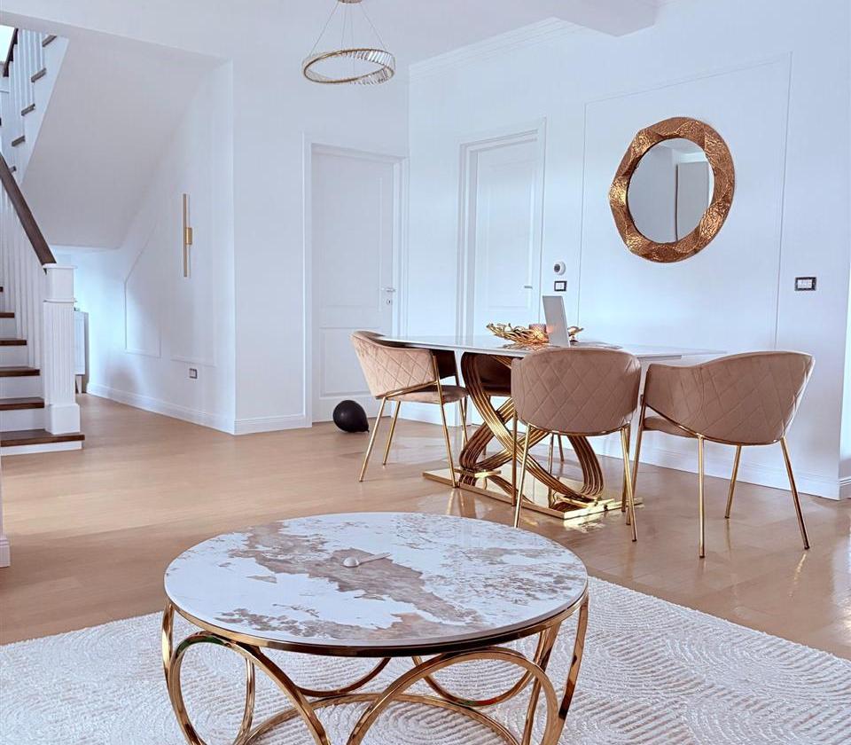 Vila 5 camere D+P+1E 775mp terenlanga padure - Valea Lupului