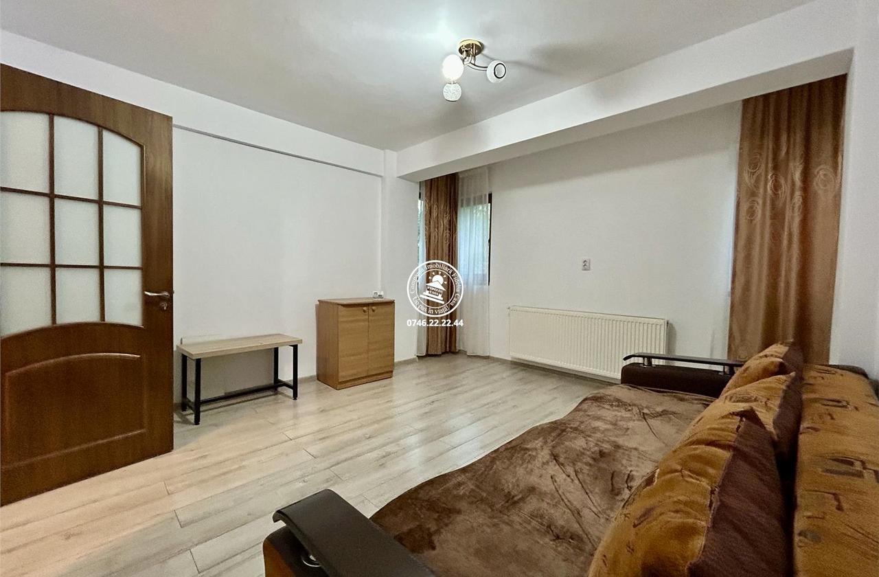 Apartament 2 camere decomandat Rediu