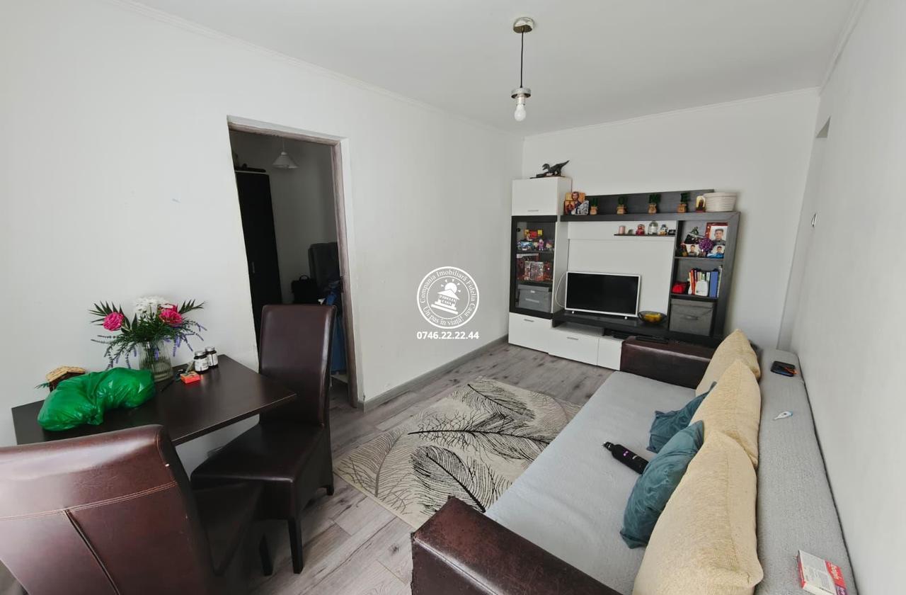 Apartament 3 Camere Tatarasi
