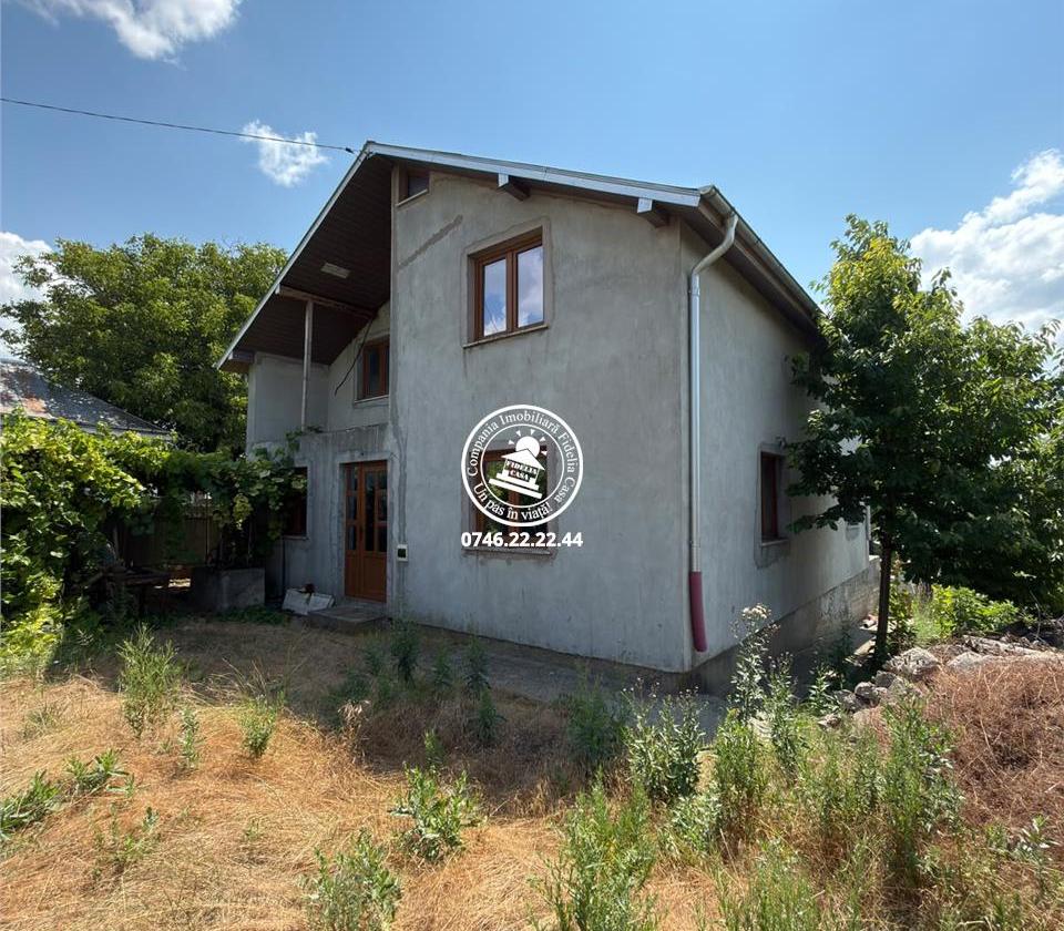 Casa 7 camere de vanzare Holboca