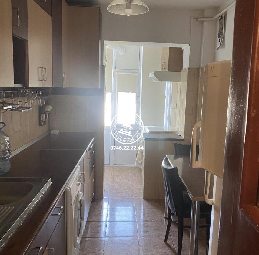 Apartament 2 camere in Piata Nicolina