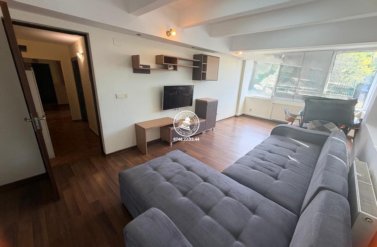 Reprezentare exclusiva! Apartament cu 2 camere decomandat cu terasa inchisa