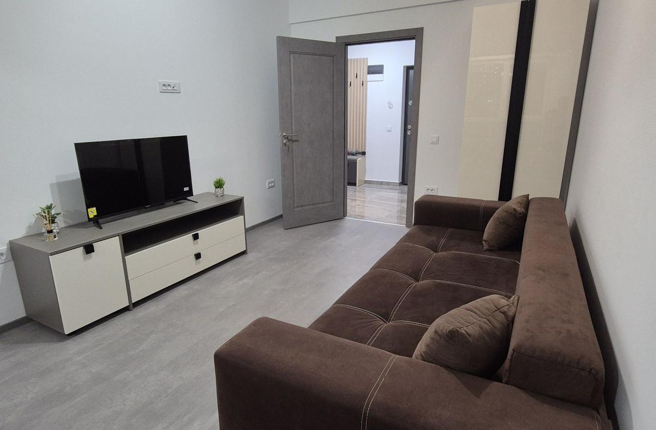 Apartament 2 camere de închiriat, Copou (Răsărit de Soare), parcare subterană