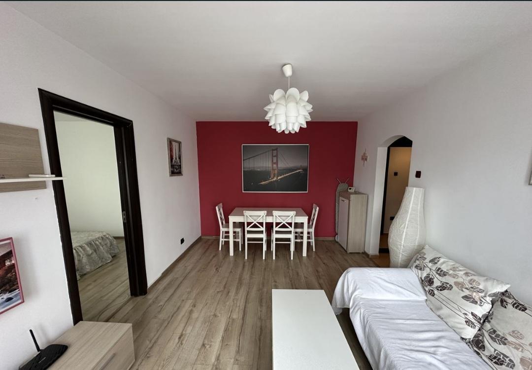 Apartament cu 2 camere Zona Podu Ros