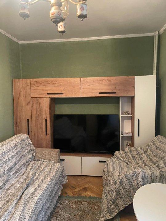 Apartament cu 3 camere, in zona Piata Unirii