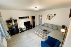 Apartament cu 2 camere Valea Lupului 67 mp