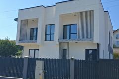 Duplex modern si spatios de vanzare Valea Lupului