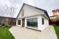 Casa cu 3 camere si o baie, de vanzare in Valea Adanca